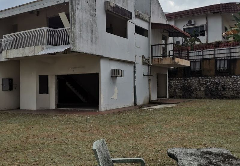  Rent Bungalow Taman Connaught Cheras 2,310sf Non Furnish 4Rooms 6CarPark