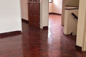 Rent House 2-Storey Bandar Kinrara BK3 2500sf 5Room Pavilion Bukit Jalil Imu Apu