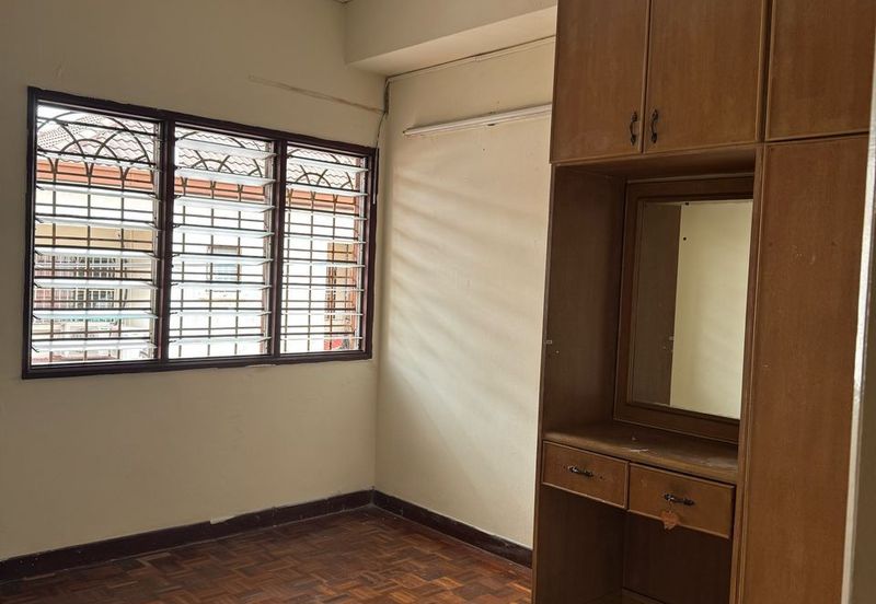 Rent House 2-Storey Bandar Kinrara BK3 2500sf 5Room Pavilion Bukit Jalil Imu Apu