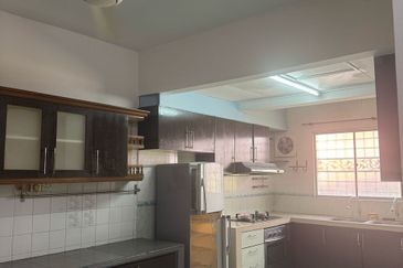 Rent House 2-Storey Bandar Kinrara BK3 2500sf 5Room Pavilion Bukit Jalil Imu Apu