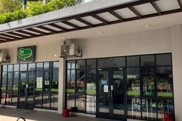 The Hipster @ Taman Desa