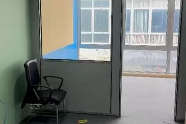 Rent Office Dataran C180 Balakong Cheras 1352sf PFurnish Near AEON Cheras