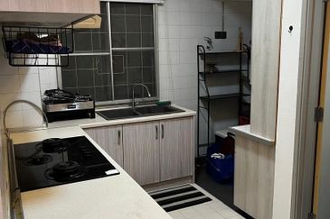 Kristal Court Robson Heights