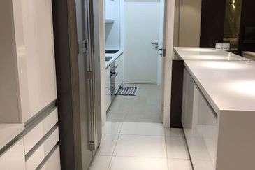 Rent Condo M City Ampang 1805sf Furnish 4Rooms 2CarPark Near Great Eastern Mall