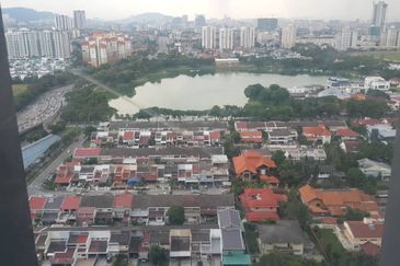 Rent Condo M City Ampang 1805sf Furnish 4Rooms 2CarPark Near Great Eastern Mall