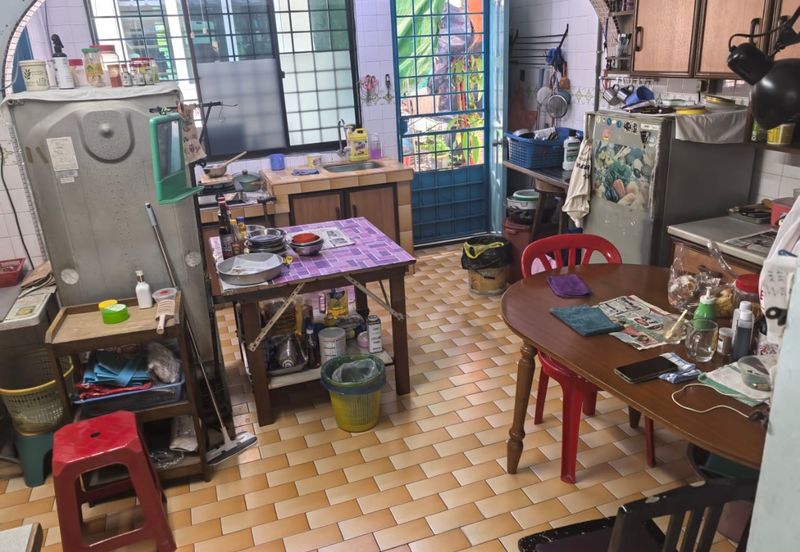 Sale 3 Storey Terraced House Taman Bukit Intan Sri Petaling 1351sf Furnish Near Bukit Jalil