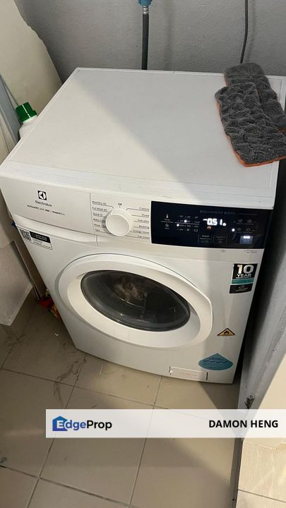 Sale Condo Sentral Suites KL Sentral 1025sf Furnish 3Rooms 2CarPark Near NU Sentral , Kuala Lumpur, KL Sentral