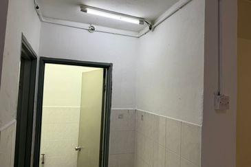 Shoplot for Rent @ Bandar Mahkota Cheras – Ground Floor, Main Road Frontage Jalan Mahkota Residence 1, Bandar Mahkota Cheras