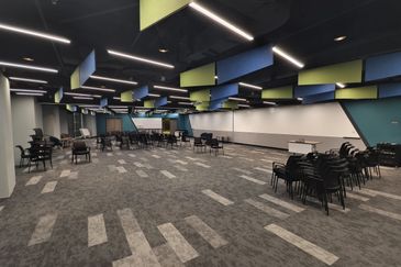 Menara HLX (formerly Menara HLA)