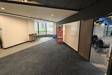 Menara HLX (formerly Menara HLA)