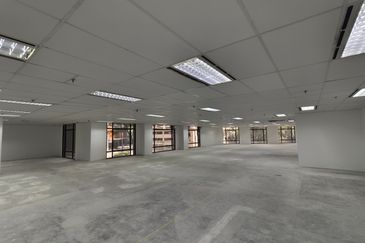 Menara HLX (formerly Menara HLA)