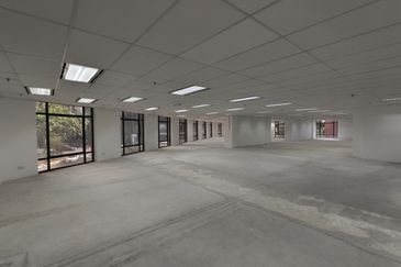 Menara HLX (formerly Menara HLA)