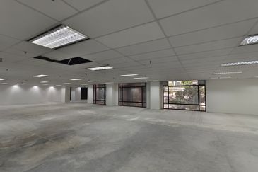 Menara HLX (formerly Menara HLA)