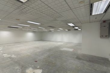 Menara HLX (formerly Menara HLA)