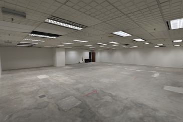 Menara HLX (formerly Menara HLA)