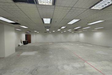 Menara HLX (formerly Menara HLA)