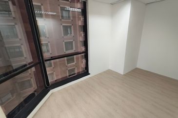 Menara HLX (formerly Menara HLA)