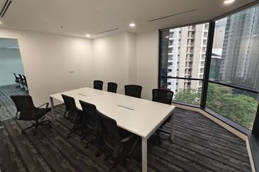 Menara HLX (formerly Menara HLA)