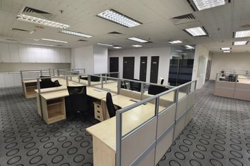 Menara HLX (formerly Menara HLA)