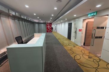 Menara HLX (formerly Menara HLA)