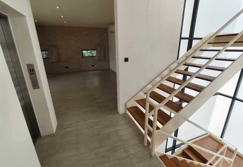 Rent Landed Office Rare Jln Tun Razak Near KL Trillion Tower 4800sf Pool, Roof Top, Special Office