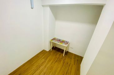 Residensi Gembira 737