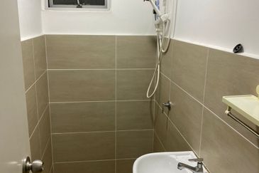 Residensi Gembira 737