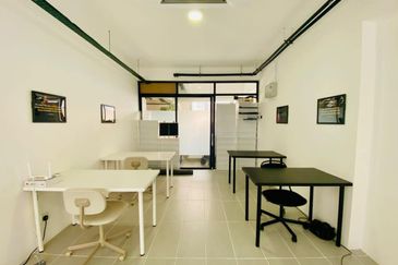 Office Rent Kuchai Lama Old Klang Road Sri Petaling 220sf with Aircond