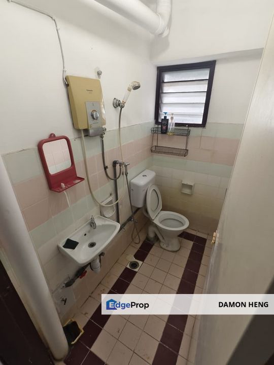 Apt Rent Pandan Terrace Apartment 829sf 3rooms 1AirCond 1CarPark Clean, Kuala Lumpur, 