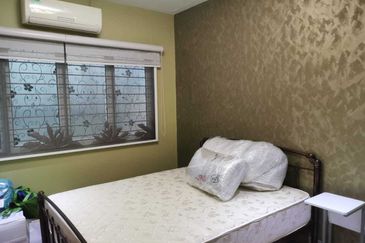 Kampung Sungai Kayu Ara