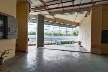 Pusat Perindustrian Binova