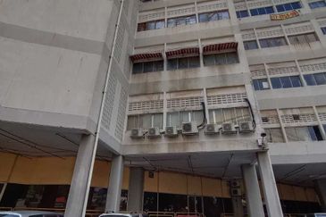 Pusat Perindustrian Binova