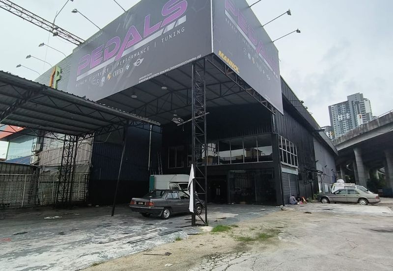 BALAKONG SHOP CUM FACTORY FOR RENT