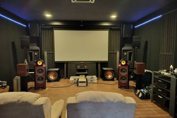 LAKE GARDEN SG LONG, 2 STY SEMI D HOUSE 