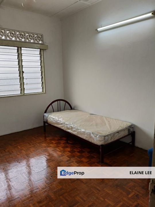 2 STY HOUSE SEC 17 PJ, Selangor, Petaling Jaya