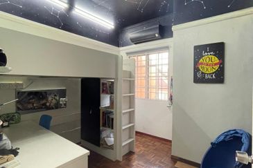 Seksyen 13, Shah Alam