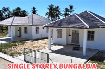 SRI MELAWI @ BACHOK TANAH LUAS BANGLO SETINGKAT