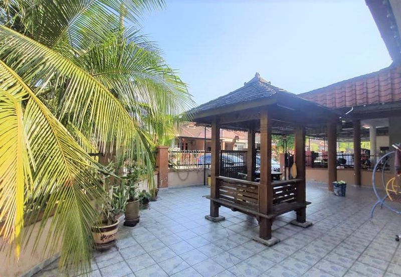 TAMAN SEMARAK NILAI FULL RENOVATED 1 STOREY CORNER