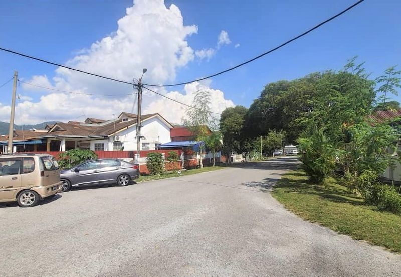 TAMAN SEMARAK NILAI FULL RENOVATED 1 STOREY CORNER