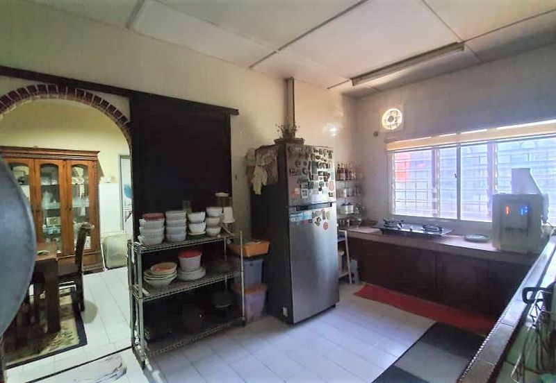 TAMAN SEMARAK NILAI FULL RENOVATED 1 STOREY CORNER