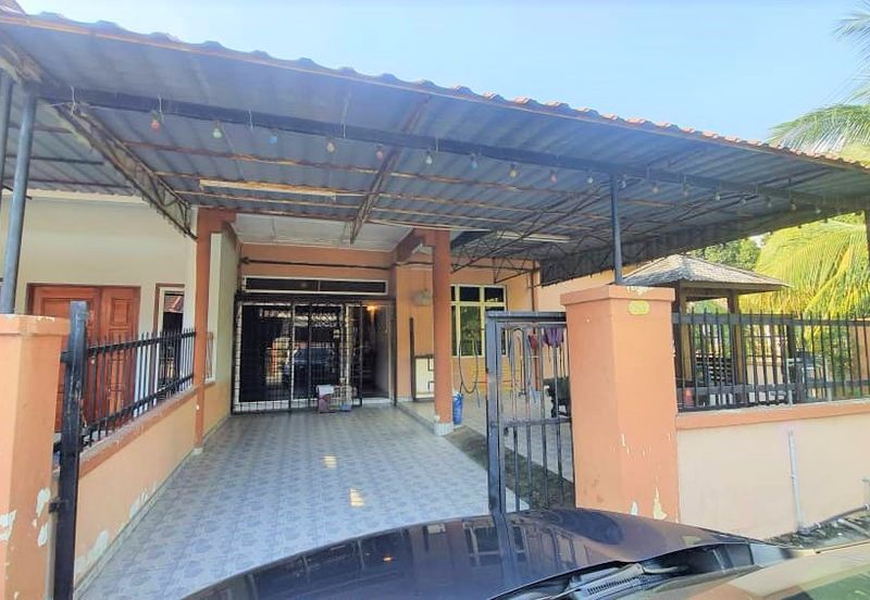 TAMAN SEMARAK NILAI FULL RENOVATED 1 STOREY CORNER