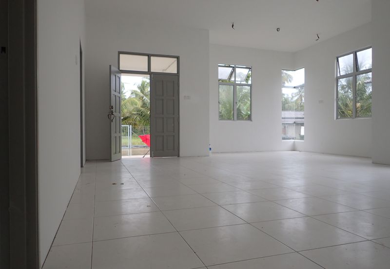 SRI MELAWI @ BACHOK TANAH LUAS BANGLO SETINGKAT