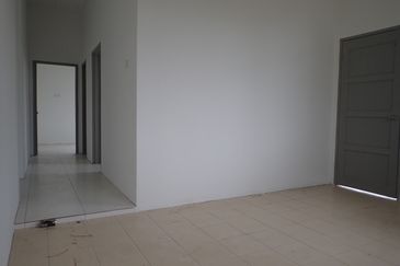 SRI MELAWI @ BACHOK TANAH LUAS BANGLO SETINGKAT