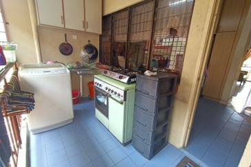 Villa Laman Tasik Condominium