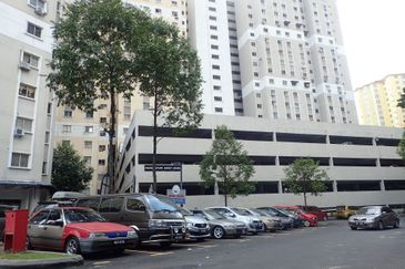 Pangsapuri Bukit Baru