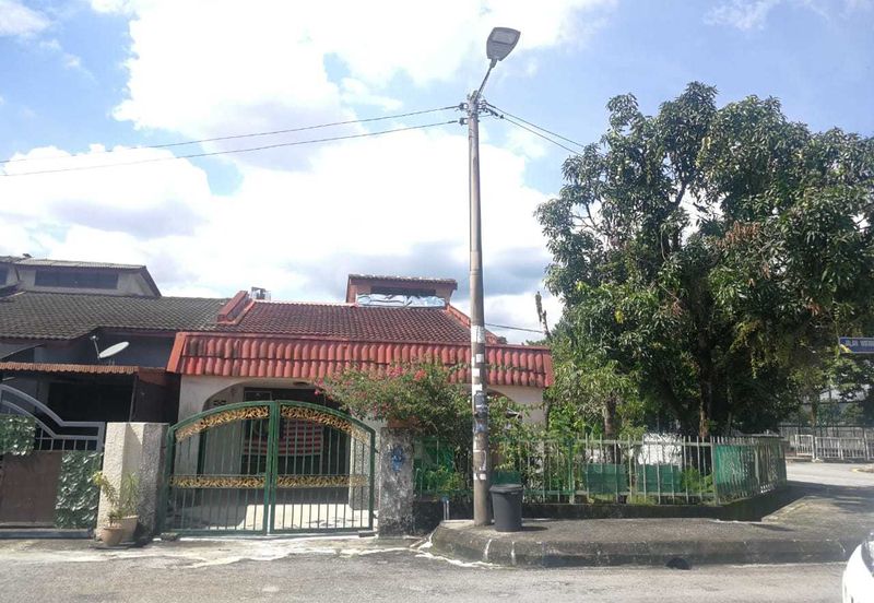 Taman Maluri