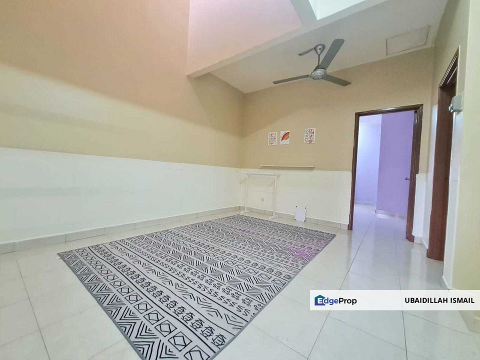 Rumah Teres Cantik @ Taman Saujana Rawang, Selangor, Bandar Country Homes