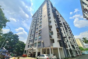 Teratai Mewah Apartment