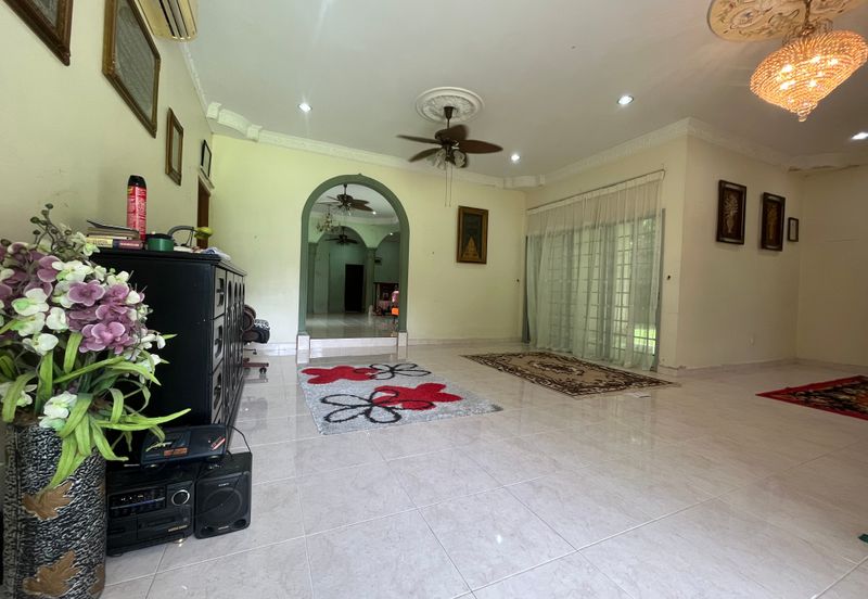 Tanah Luas Rumah Sesebuah Setingkat Kampung Batu Rembau