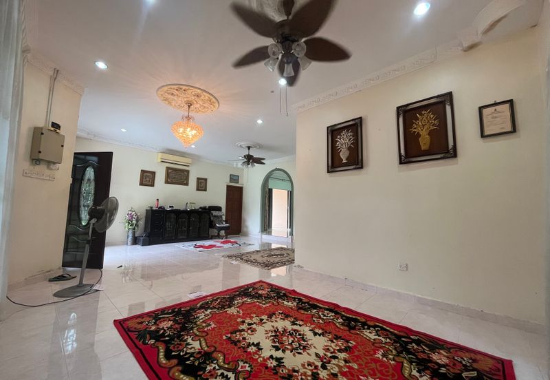 Tanah Luas Rumah Sesebuah Setingkat Kampung Batu Rembau